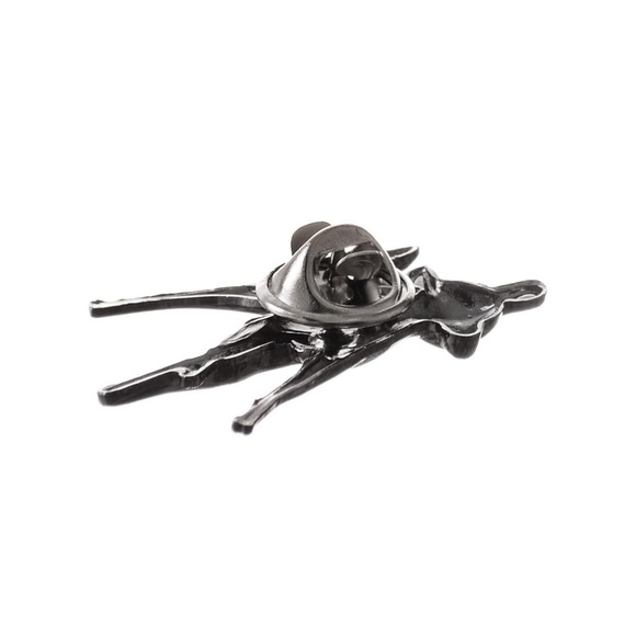 NEW Such a Darling Deer Pin Fawn Brooch in Black Nickel - Picture 3 of 3